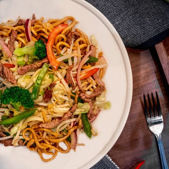 M1 Lanzhou Beef Chow Mein M1 兰州牛肉炒面